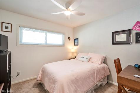 6371 Eastondale Road Mayfield Heights OH 44124
