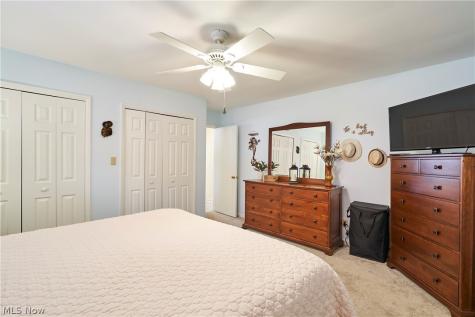 6371 Eastondale Road Mayfield Heights OH 44124