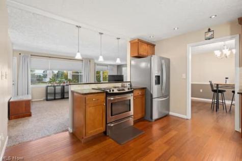1568 S Plainview Drive Copley OH 44321