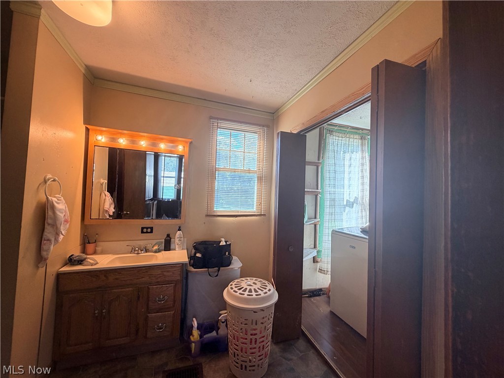 303 Wall Street Zanesville OH 43701