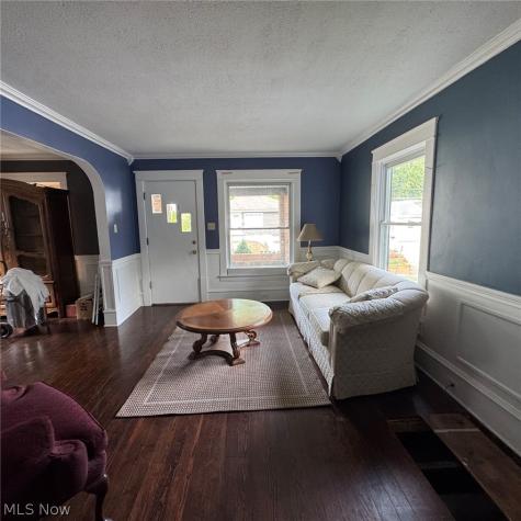1303 Big Falls Avenue Akron OH 44310