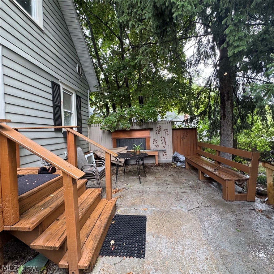 1303 Big Falls Avenue Akron OH 44310