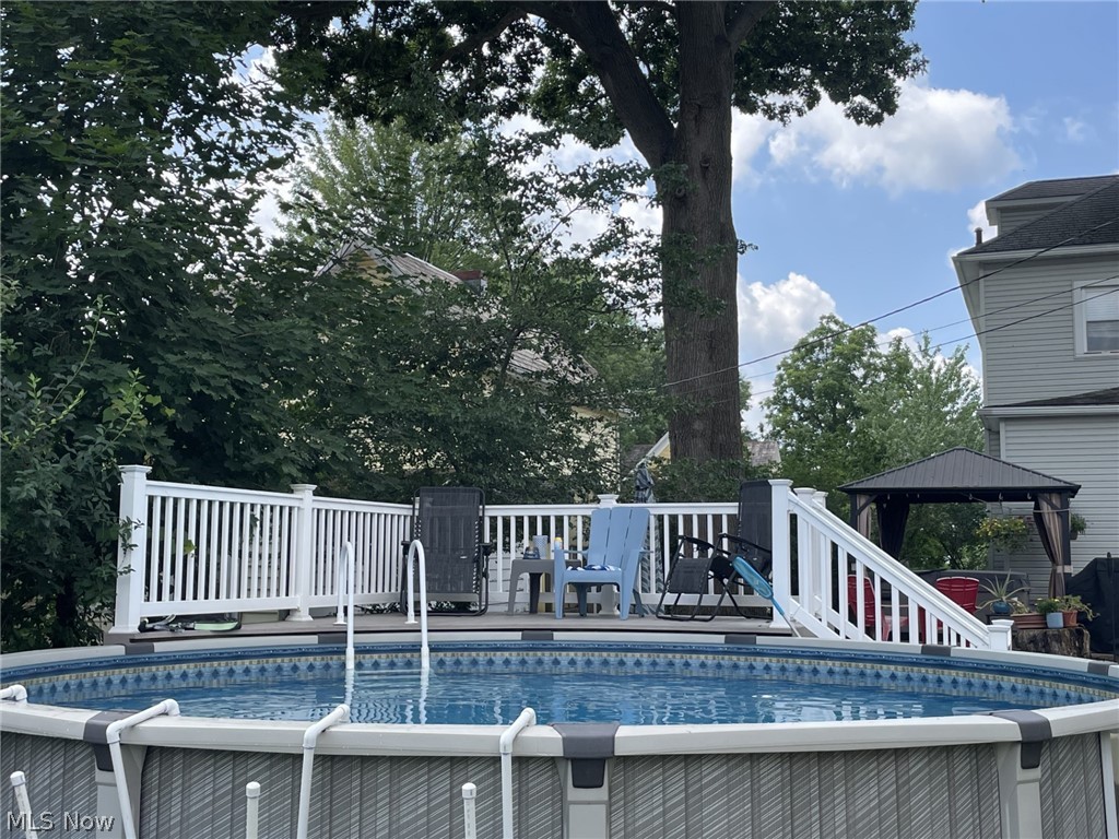 609 Fair Avenue NW New Philadelphia OH 44663