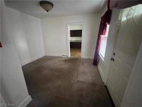3062 E 67th Street Cleveland OH 44127