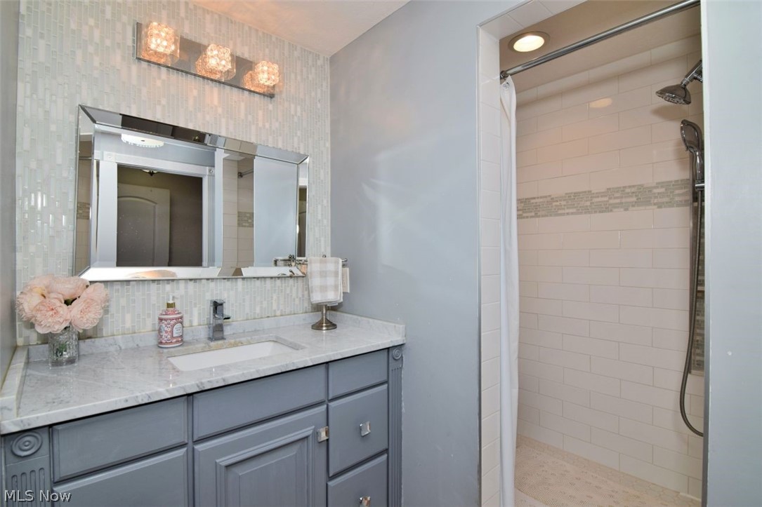 17615 Indian Hills Drive Chagrin Falls OH 44023