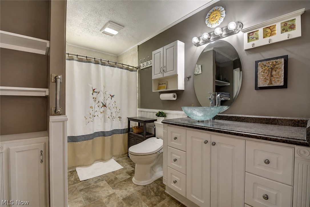 3931 Clay Drive NE Dover OH 44622