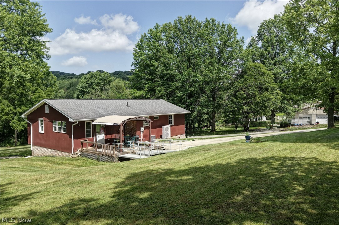 3931 Clay Drive NE Dover OH 44622
