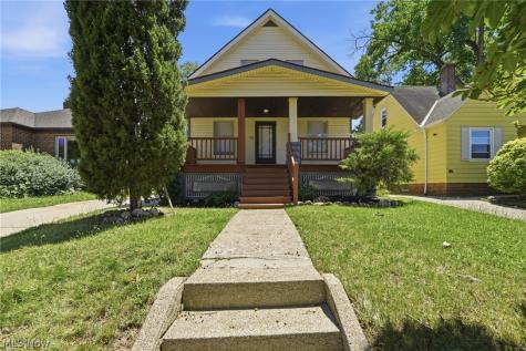 2703 Fortune Avenue Parma OH 44134