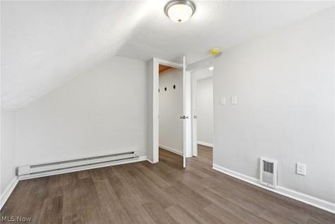 2703 Fortune Avenue Parma OH 44134