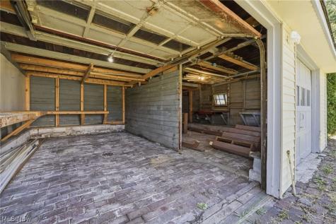2703 Fortune Avenue Parma OH 44134