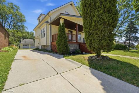 2703 Fortune Avenue Parma OH 44134