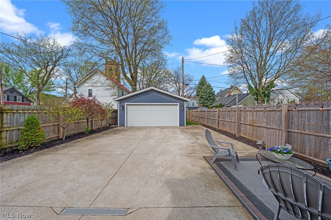 1922 W 52nd Street Cleveland OH 44102