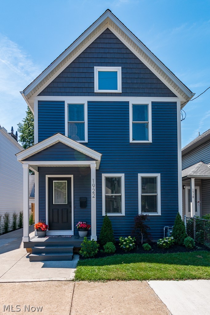 1922 W 52nd Street Cleveland OH 44102