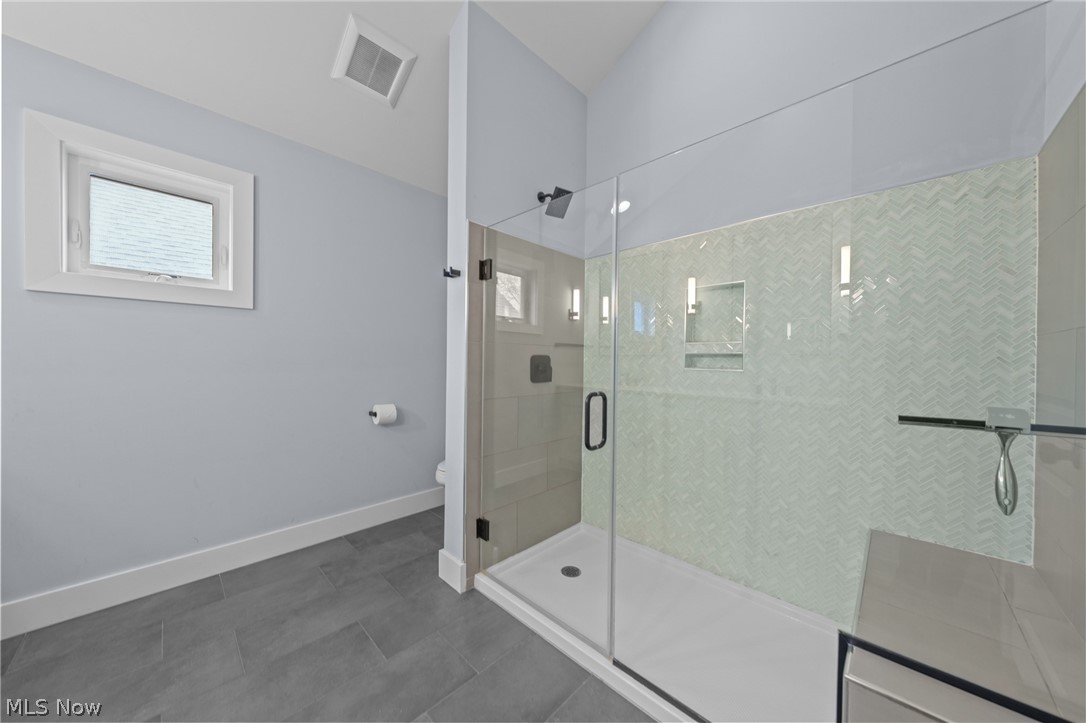 1922 W 52nd Street Cleveland OH 44102