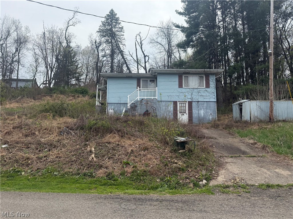 57212 Westlawn Avenue Martins Ferry OH 43935