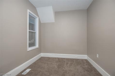 3211 W 90th Street Cleveland OH 44102