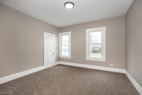 3211 W 90th Street Cleveland OH 44102