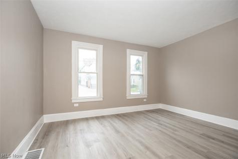 3211 W 90th Street Cleveland OH 44102