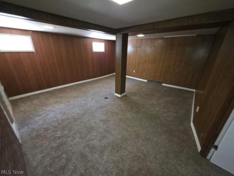 20632 Woodstock Avenue Fairview Park OH 44126