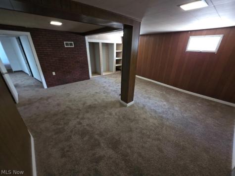 20632 Woodstock Avenue Fairview Park OH 44126