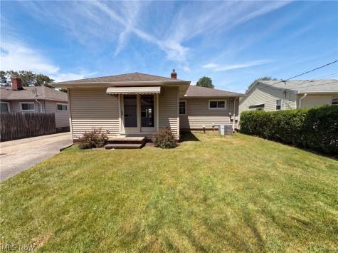 4406 Urban Drive Cleveland OH 44121