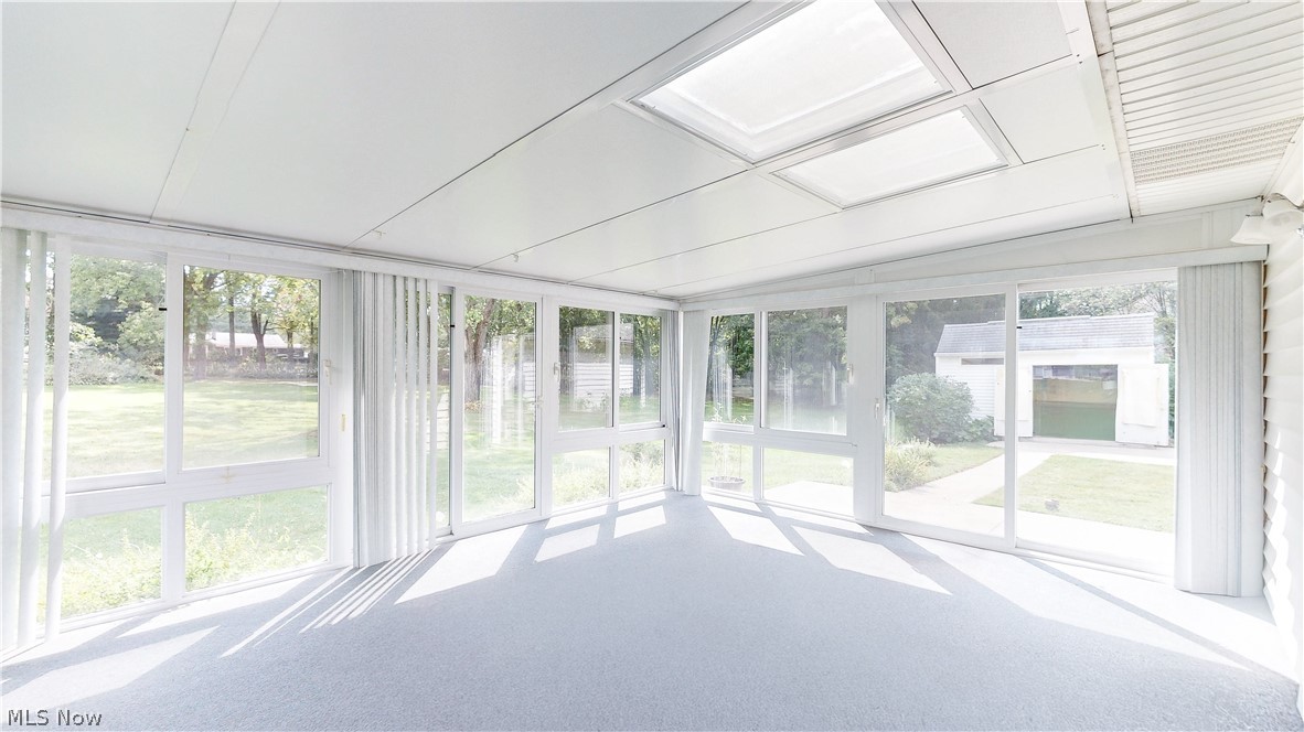 72 Meadow Lane Peninsula OH 44264