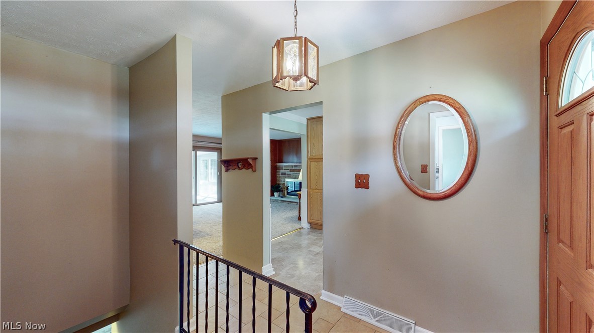 72 Meadow Lane Peninsula OH 44264