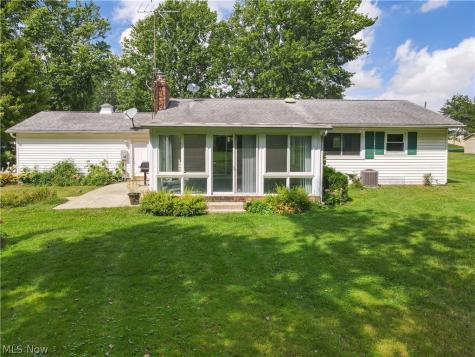 72 Meadow Lane Peninsula OH 44264
