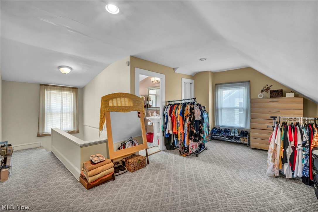 3326 Yorkshire Cleveland Heights OH 44118