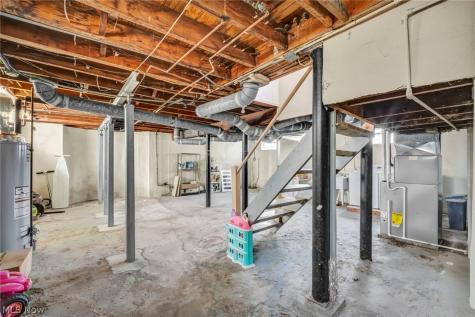 3326 Yorkshire Cleveland Heights OH 44118