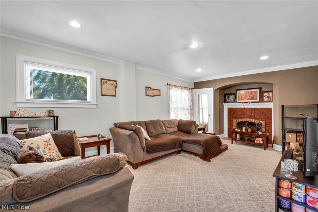 3326 Yorkshire Cleveland Heights OH 44118