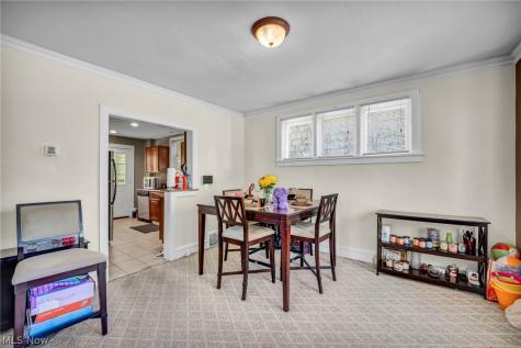 3326 Yorkshire Cleveland Heights OH 44118