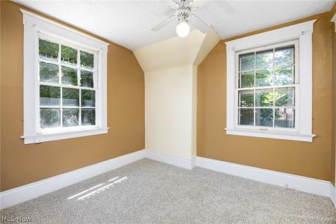 1646 Ottawa Avenue Akron OH 44305