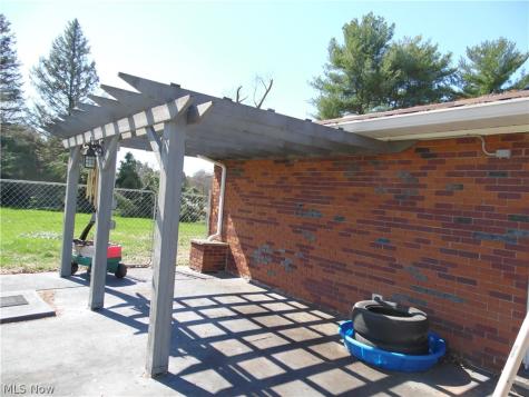 50 Jennings Hill Road Marietta OH 45750