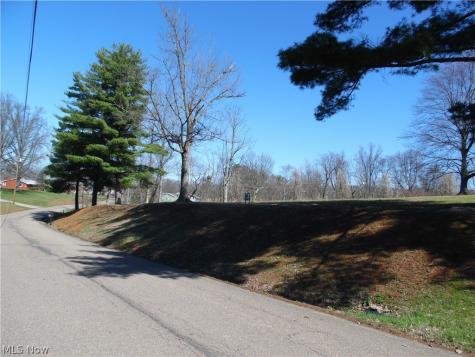 50 Jennings Hill Road Marietta OH 45750