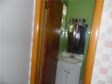 50 Jennings Hill Road Marietta OH 45750
