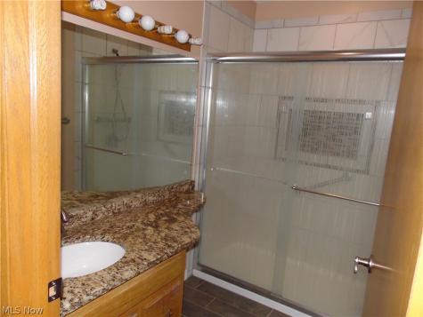 50 Jennings Hill Road Marietta OH 45750