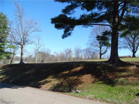 50 Jennings Hill Road Marietta OH 45750