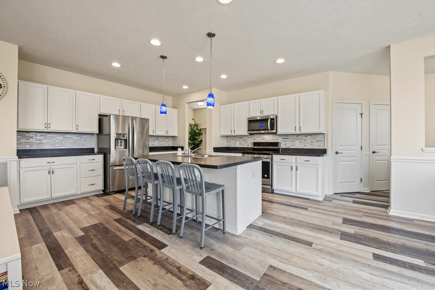 180 Nottingham Way Wadsworth OH 44281