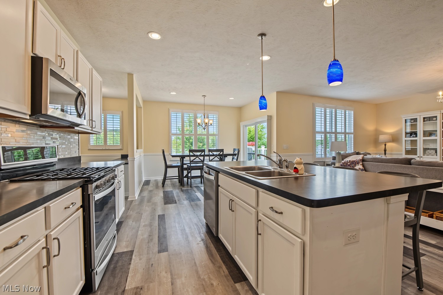 180 Nottingham Way Wadsworth OH 44281