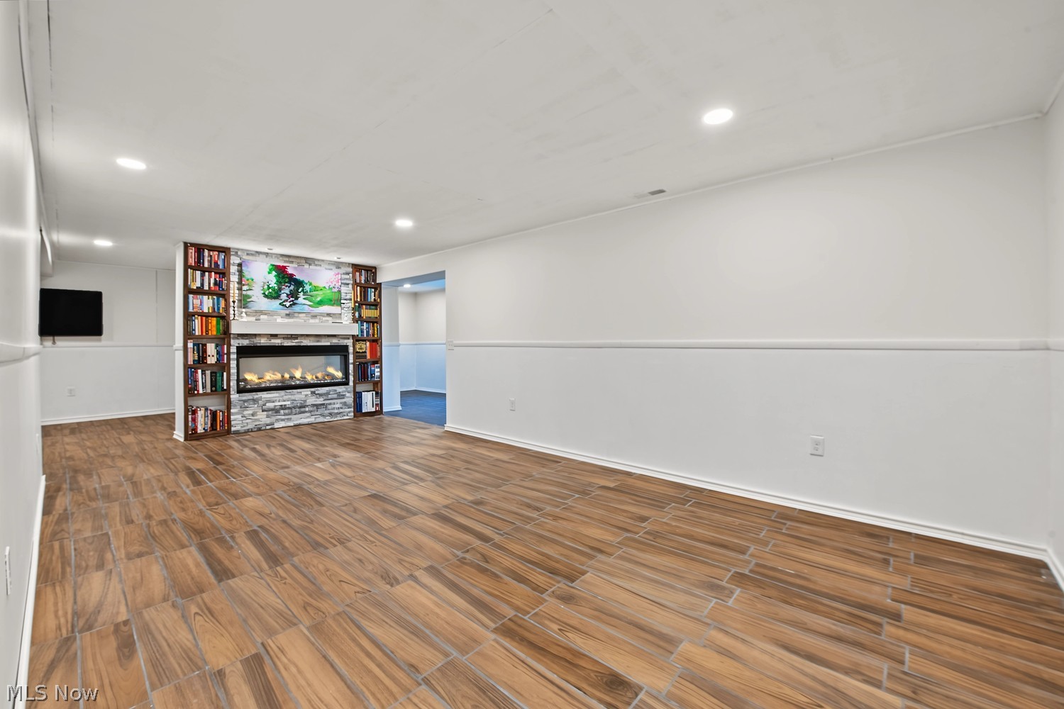 180 Nottingham Way Wadsworth OH 44281