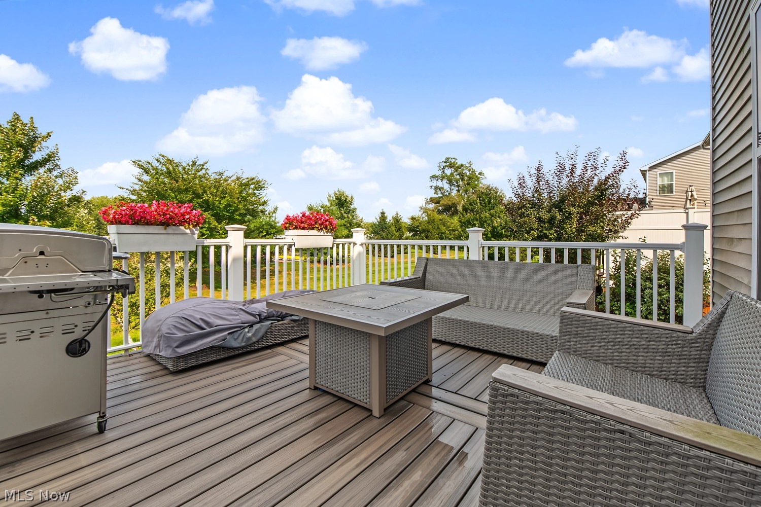 180 Nottingham Way Wadsworth OH 44281