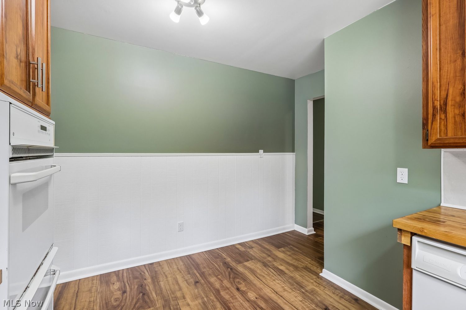 1241 Hilton Drive Akron OH 44313