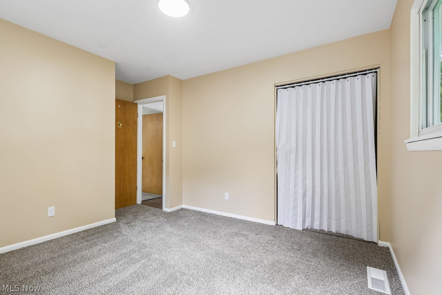 1241 Hilton Drive Akron OH 44313