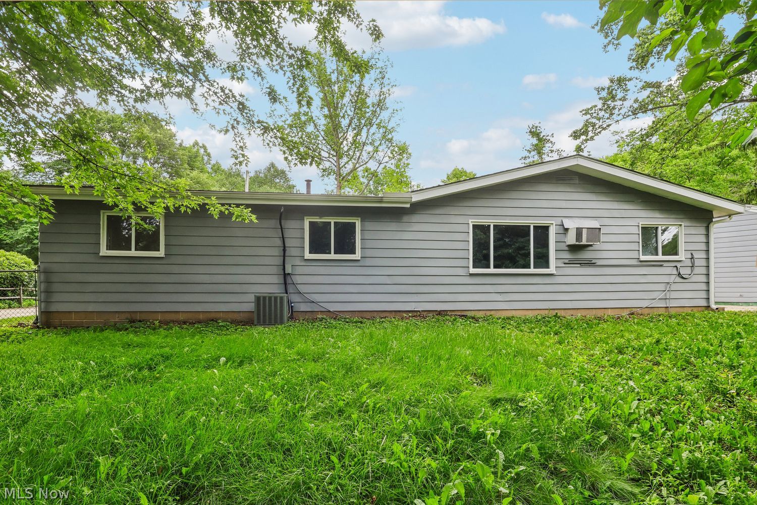 1241 Hilton Drive Akron OH 44313