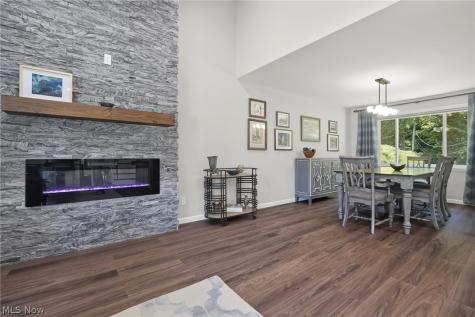 1633 Windsor Drive Mayfield Heights OH 44124