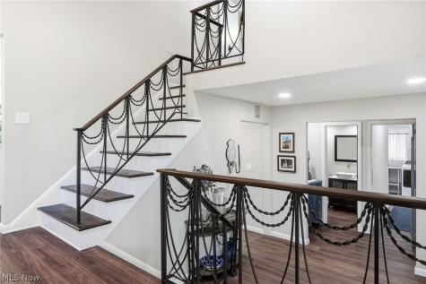 1633 Windsor Drive Mayfield Heights OH 44124