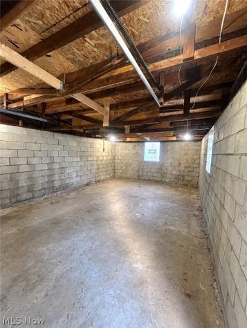 2595 Nesmith Lake Boulevard Akron OH 44314