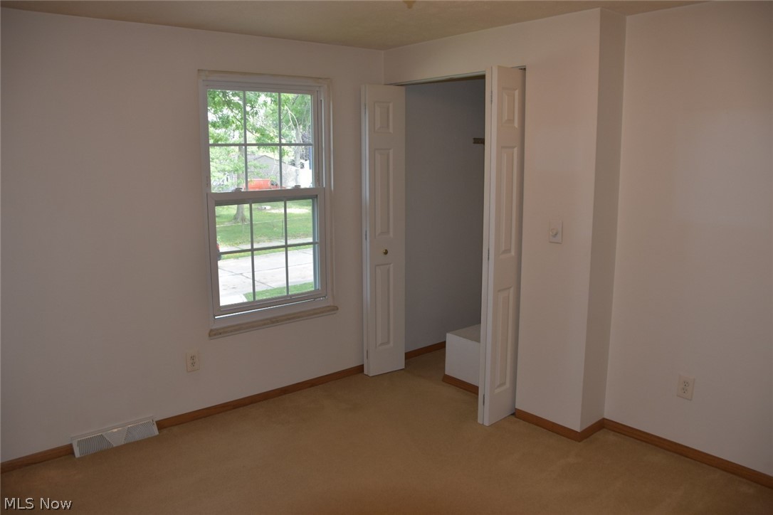 537 Howells Court Eastlake OH 44095