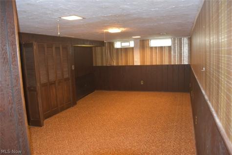 537 Howells Court Eastlake OH 44095